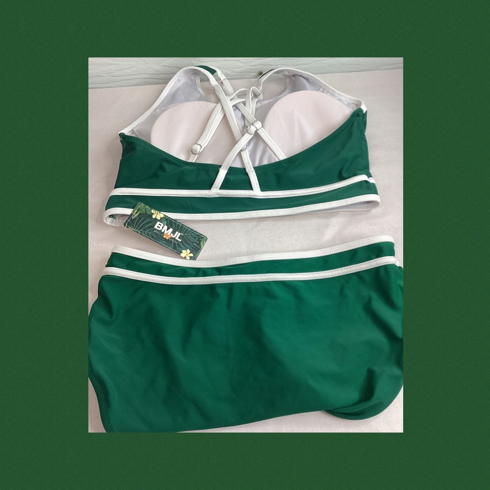 Green and White Women's Swimwear Set.42 - Picture 4 of 5